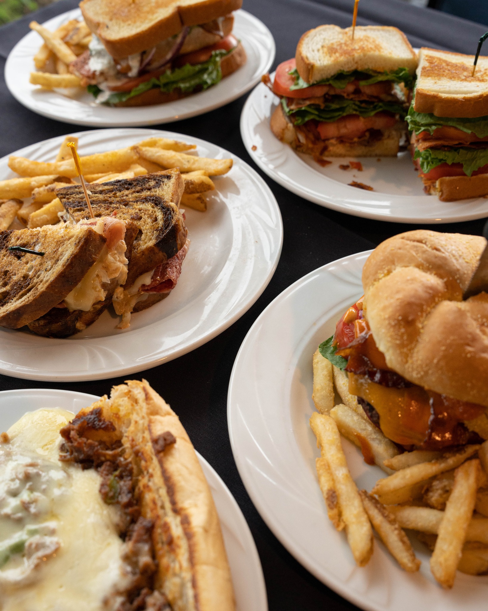 Dining & Beer Garden